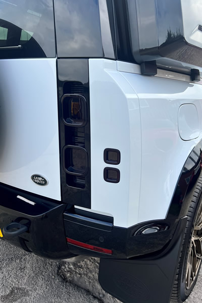 Land Rover Styling Bespoke Paintwork